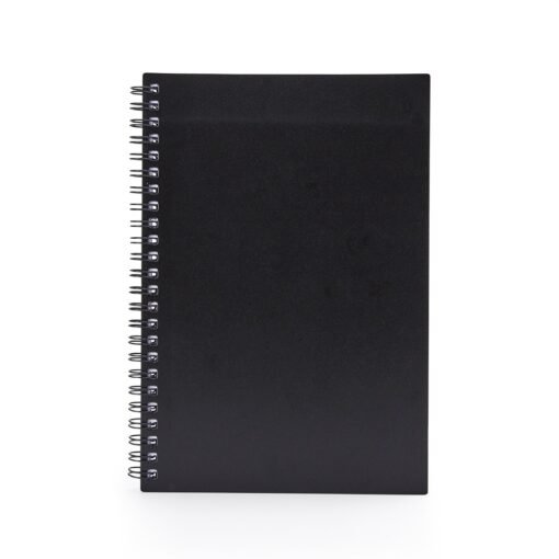 CADERNO A5 PLÁSTICO SPX-05071 NA COR PRETO