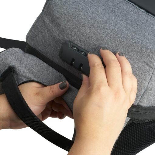 Mochila De Poliéster Anti-Furto em Marabá | Brinde Corporativo - Imagem 4
