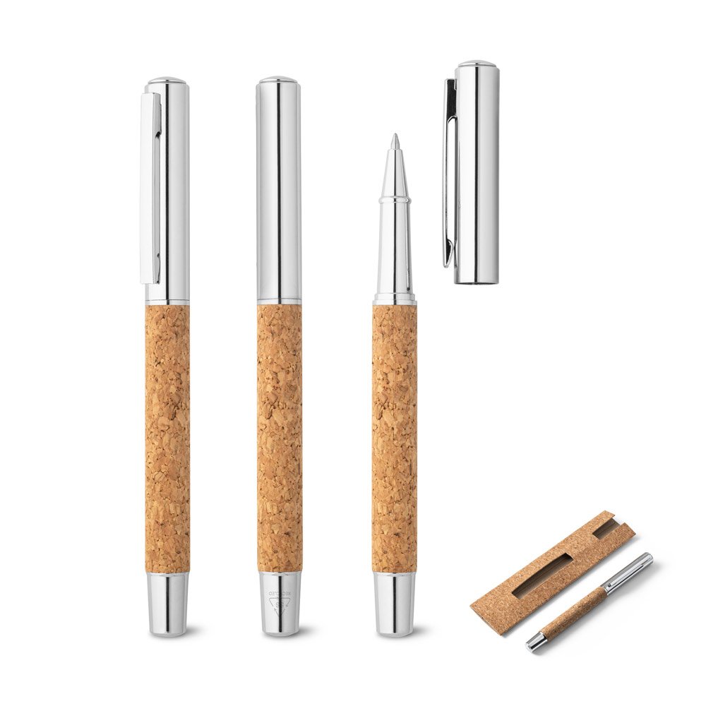 Caneta roller em aço inox 90% reciclado e cortiça com escrita em azul SP-91783-160 na cor Natural