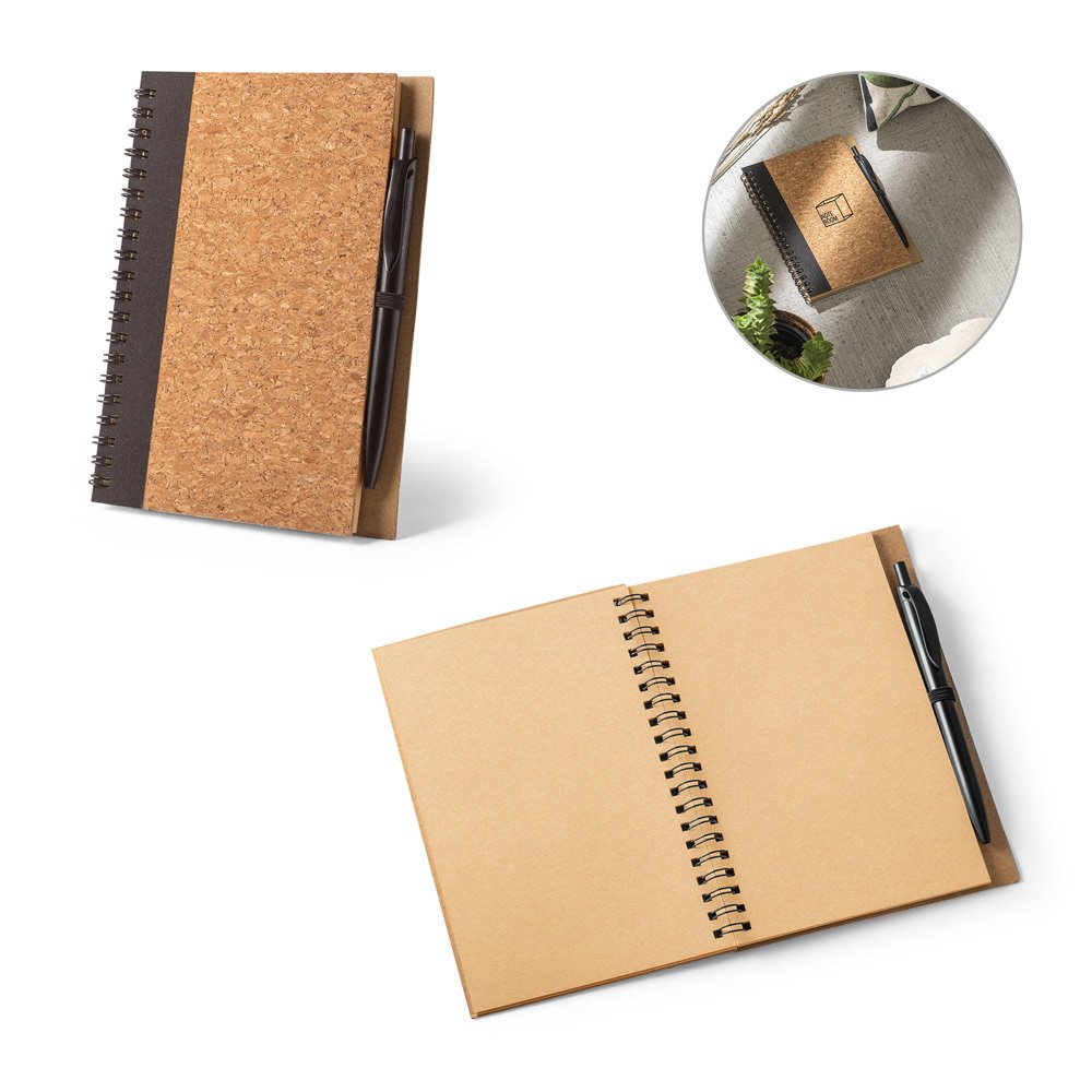 Caderno B6 de capa dura em cortiça e PET 100% reciclado, com páginas lisas recicladas SP-93285-103 na cor Preto