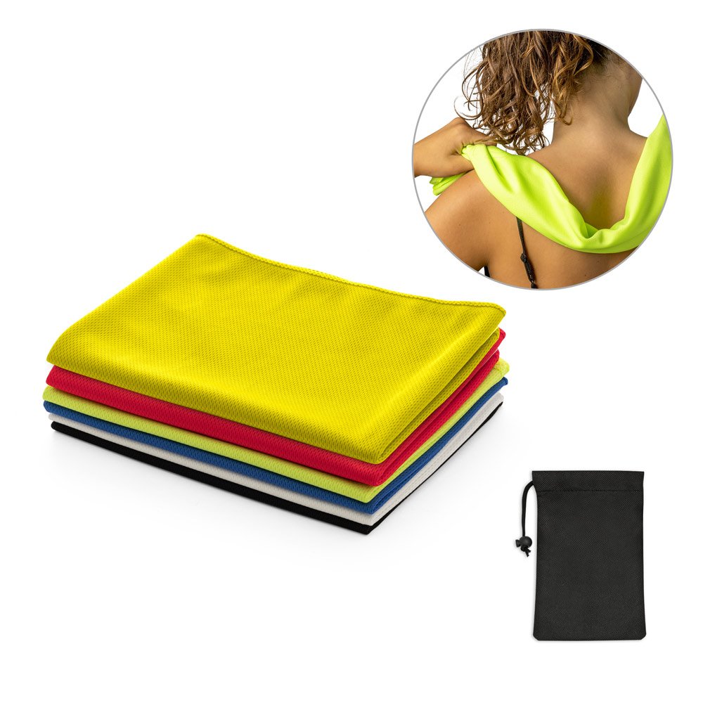 Toalha esportiva refrescante em poliéster 100% reciclado com bolsa em non-woven SP-99969-119 na cor Verde claro